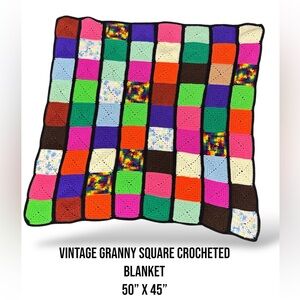Vintage Crocheted Granny Square Blanket‎ 50” x 45” vibtant colors